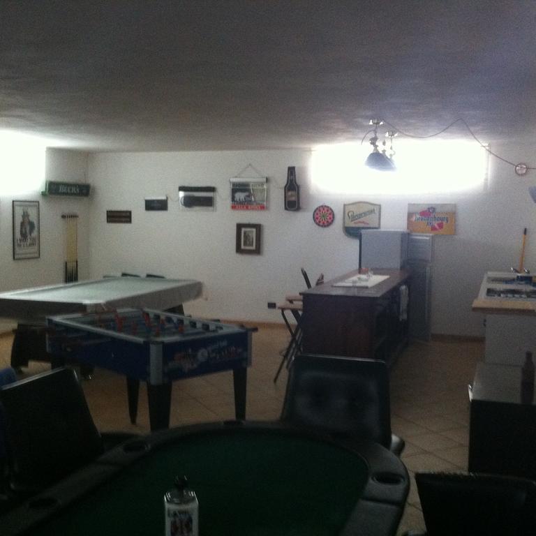 B&B "La Riviera" Arignano Buitenkant foto