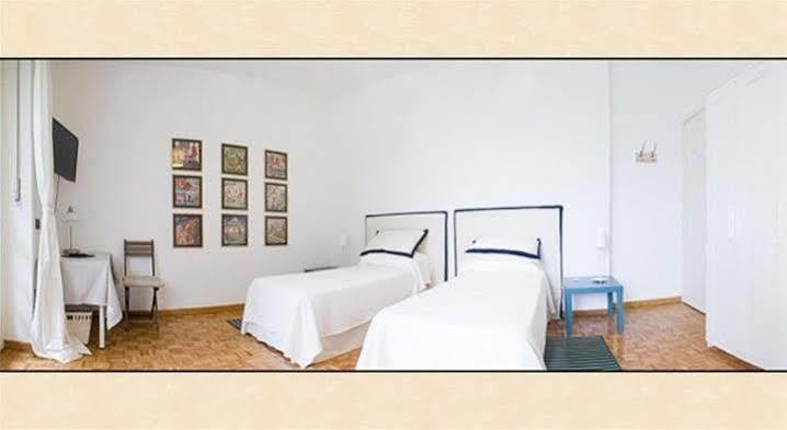 B&B "La Riviera" Arignano Buitenkant foto